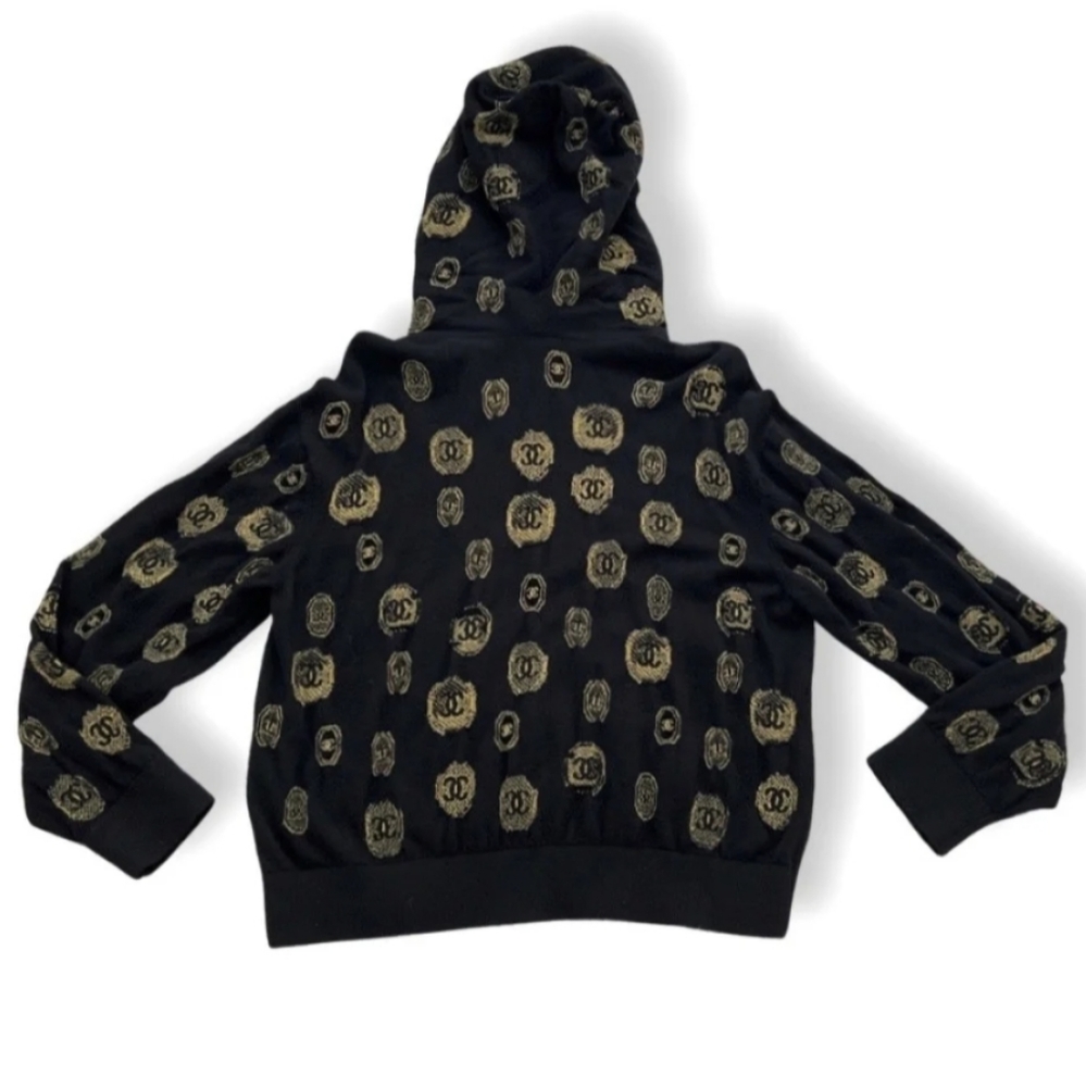 🆕️Chanel 2021 fall/winter CC mania Floral Swether - Picture 10 of 16